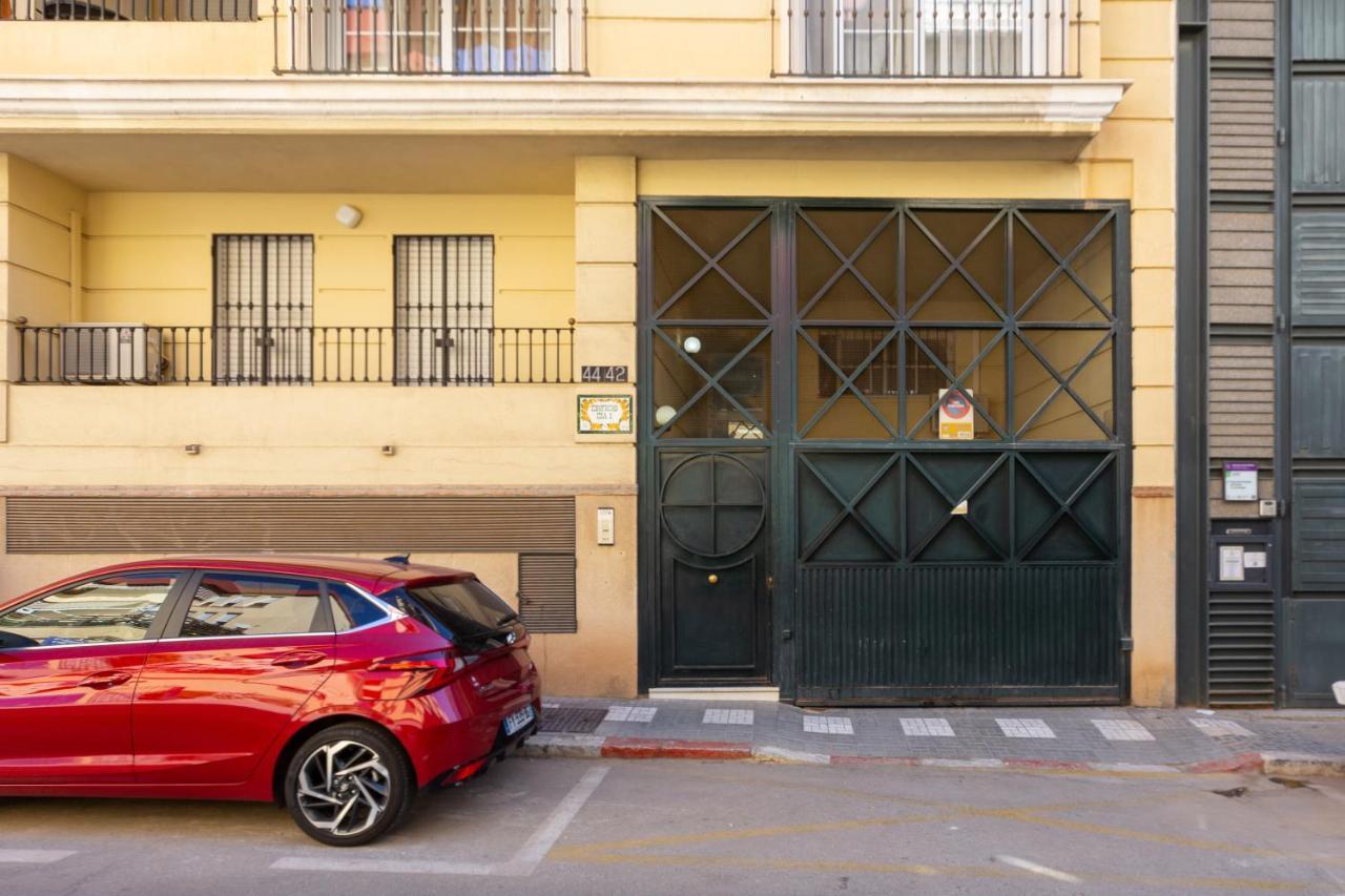 Apartamento La Victoria Apartment Malaga Luaran gambar
